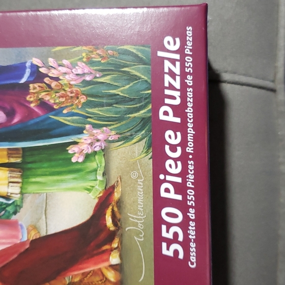 NEW- Magi at the Manger 550 Piece Puzzle - Picture 3 of 4